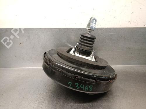 Used Servo brake HYUNDAI i30 (PDE, PD, PDEN) 2.0 N (280 hp) 28608465