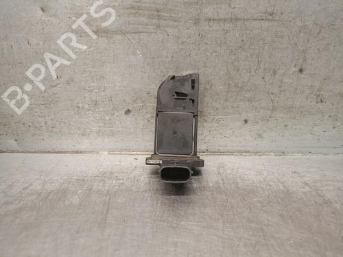 Used Mass air flow sensor TOYOTA YARIS (_P9_) 1.4 D-4D (NLP90_, NLP90R) (90 hp) 27834264