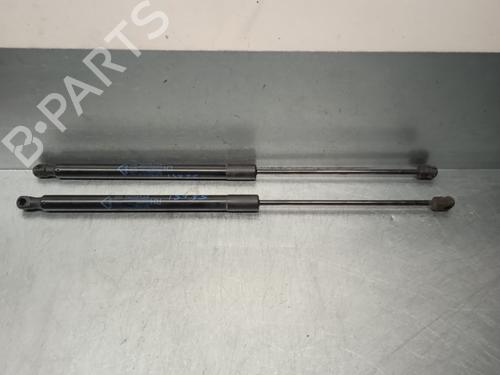 Used Tailgate lift support Tailgate lift support 20265726 20265726