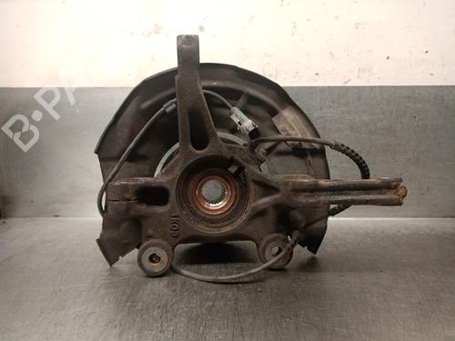 Used Left front steering knuckle CHEVROLET AVEO Hatchback (T300) 1.3 D (75 hp) 29813198