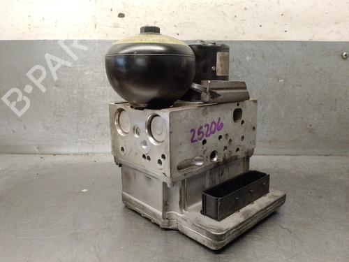 Used ABS pump ABS pump MERCEDES-BENZ E-CLASS (W211) E 270 CDI (211.016) (177 hp) 33984008 33984008