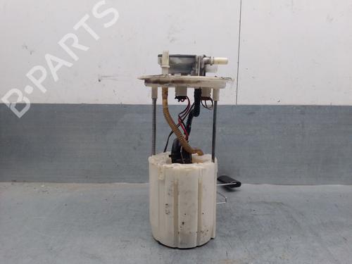 Used Fuel pump KIA SORENTO III (UM) 2.2 CRDi (200 hp) 31905228