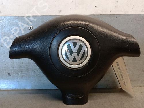 Used Driver airbag Driver airbag VW BORA I (1J2) 1.9 TDI (101 hp) 33981269 33981269