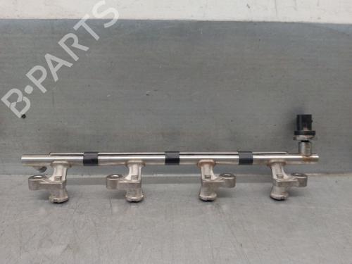 Used Injection rail Injection rail 28703440 28703440