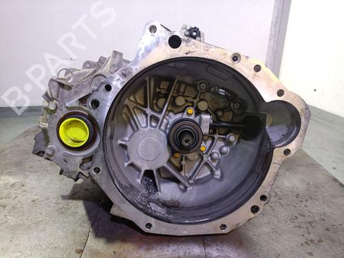 Used Gearbox HYUNDAI TUCSON (NX4E, NX4A) 1.6 T-GDi (150 hp) 26145972
