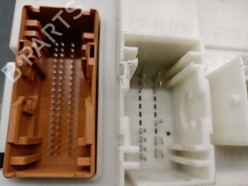 Fuse box FORD KUGA II (DM2) 1.6 EcoBoost | BP31996943E1 