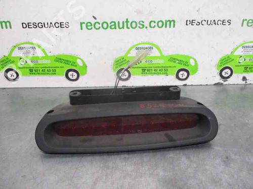 Used Third brake light HYUNDAI TERRACAN (HP) 2.9 CRDi (150 hp) 2701019