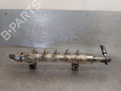 Used Injection rail Injection rail 32329662 32329662