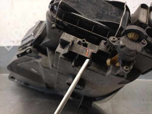 Right headlight SEAT LEON ST (5F8) 1.5 TGi | BP39945674C29 - Image 10