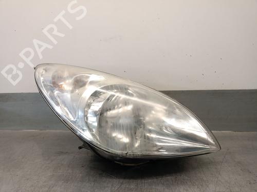 Used Right headlight HYUNDAI i20 I (PB, PBT) 1.2 (78 hp) 26502697