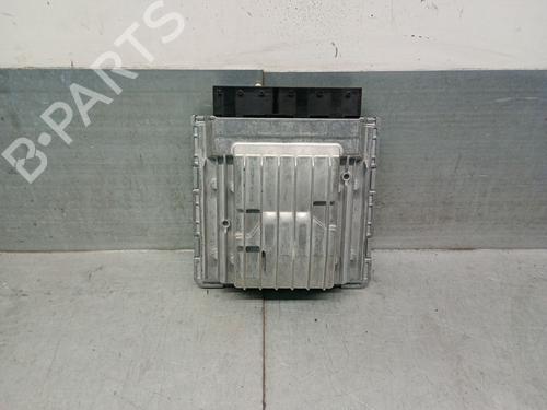 Used Engine control unit (ECU) BMW 1 (E81) 118 d (143 hp) 31161546