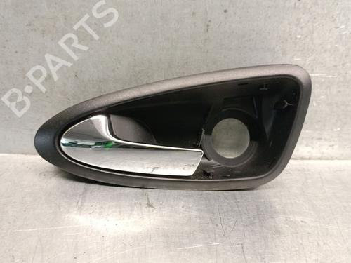Venstre foran invendig håndtak SEAT IBIZA IV (6J5, 6P1) 1.0 TSI (110 hp) 30319677