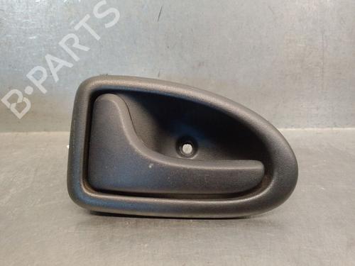rear-left-interior-door-handle-renault-clio-ii-bb_-cb_-1998-1999-2000-2001-2002-2003-2004-2005-2006-2007-2008-2009-2010-2011-2012-2013-2014-2015-2016-31680285 main image