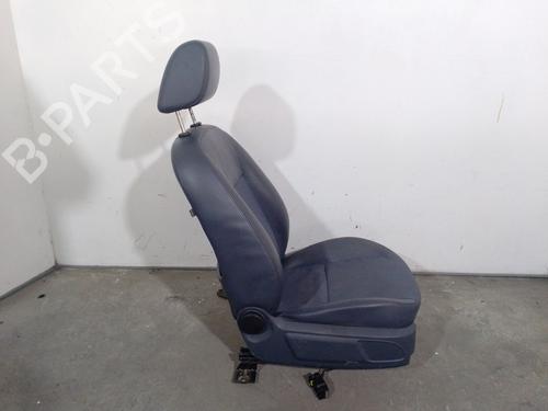 Right front seat FORD FOCUS II (DA_, HCP, DP) 2.0 TDCi | BP26493976C16 