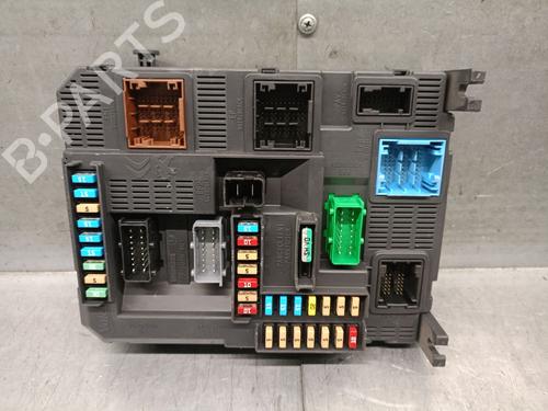 Used Fuse box Fuse box 34636562 34636562
