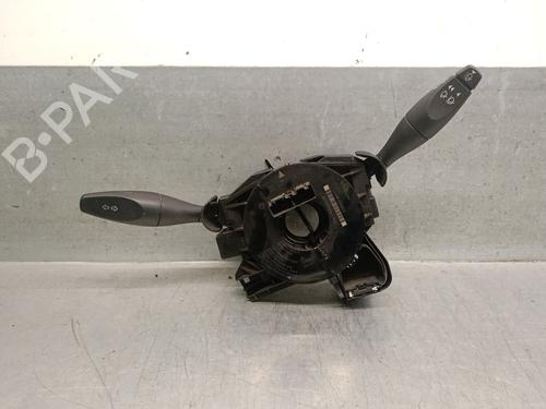 Used Headlight switch FORD FIESTA V (JH_, JD_) 1.4 TDCi (68 hp) 31013453