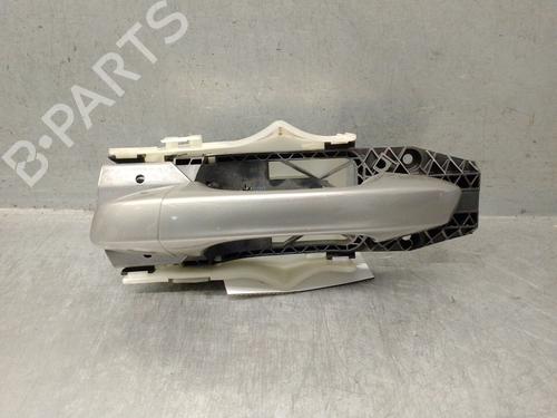Used Front left exterior door handle Front left exterior door handle SKODA OCTAVIA III (5E3, NL3, NR3) 1.4 TSI (150 hp) 33335183 33335183