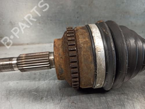 Left front driveshaft RENAULT SCÉNIC I MPV (JA0/1_, FA0_) 1.6 (JA00, JA16, JA15, JA19, JA1V, JA2B, JA2C, JA0B,... | BP13909368M38 