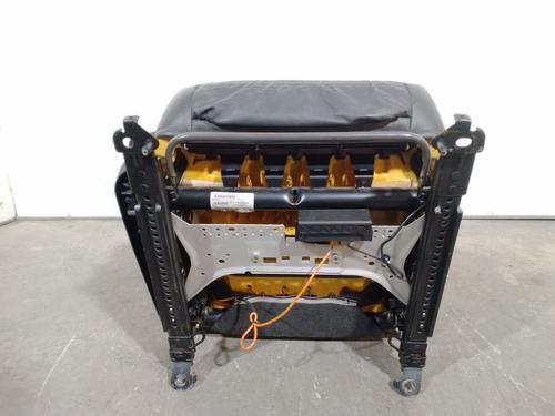 Right front seat VOLVO S60 I (384) D5 | BP30303153C16