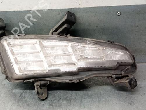 Used Right headlight Right headlight HYUNDAI i30 Estate (PDE) 1.0 T-GDI hybrid 48V (120 hp) 32743984 32743984