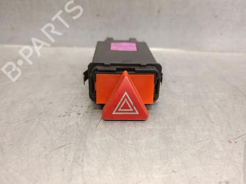 Bouton de warning AUDI A6 C5 (4B2, 4B4) 2.5 TDI (155 hp) 29753511