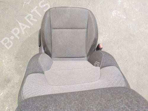 Left front seat RENAULT CAPTUR II (HF_) TCe 90 (HFM6) | BP32028117C15 