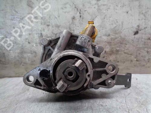Used Vacuum pump OPEL TIGRA TwinTop (X04) 1.3 CDTI (R97) (69 hp) 7463705