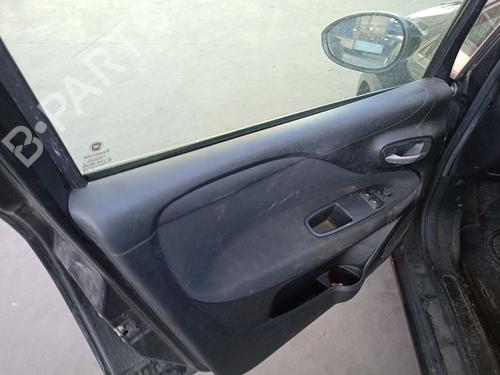 Third brake light FIAT PUNTO (199_) 1.3 D Multijet | BP27657000L11 - Image 14