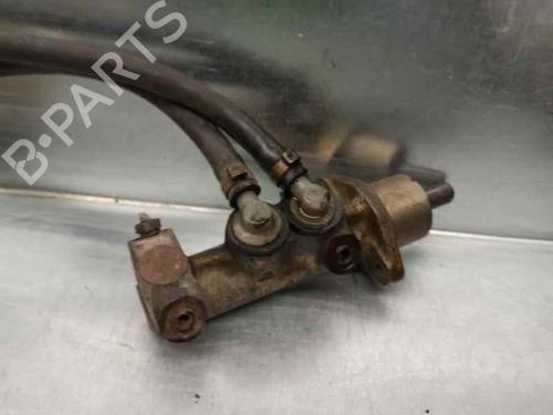 Used Brake master cylinder PEUGEOT 307 SW (3H) 1.6 HDI 90 (90 hp) 8294350
