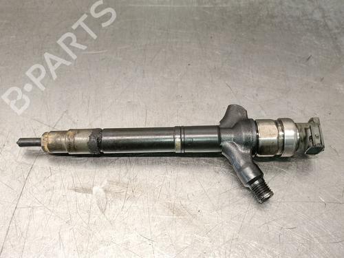 Used Injector Injector TOYOTA AVENSIS Saloon (_T25_) 2.0 D-4D (ADT250_, ADT250R) (126 hp) 33203638 33203638