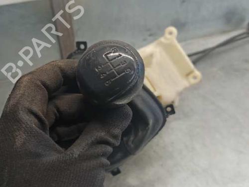 Gear lever KIA CARENS II MPV (FJ)  | BP7447237M90 