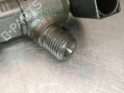 Injector SKODA RAPID Spaceback (NH1) 1.4 TDI | BP38331648M100 - Image 4