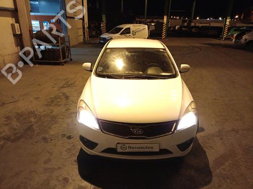 Rear bumper left light KIA CEE'D Hatchback (ED) 1.4 | BP31017914C81