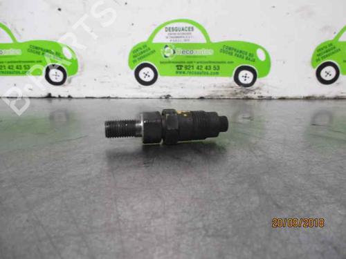 Used Injector HYUNDAI H-1 / STAREX Bus (A1) 2.5 TCi (99 hp) 2124543