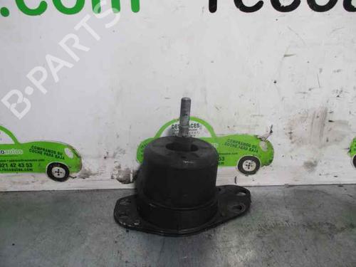 Used Engine mount FIAT PUNTO (176_) 1.7 TD (176AT) (63 hp) 8762369