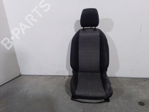 Sæde venstre fortil OPEL CORSA F (P2JO) 1.2 (68) (101 hp) 26891839