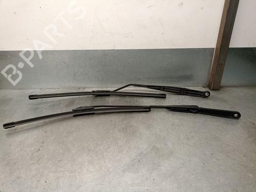 Front windshield wiper arm PEUGEOT 406 (8B) 2.0 HDI 110 | BP21840093C143 
