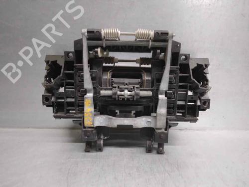 Venstre bak utvendig håndtak AUDI A8 D3 (4E2, 4E8) 4.2 quattro | BP11968306C130 