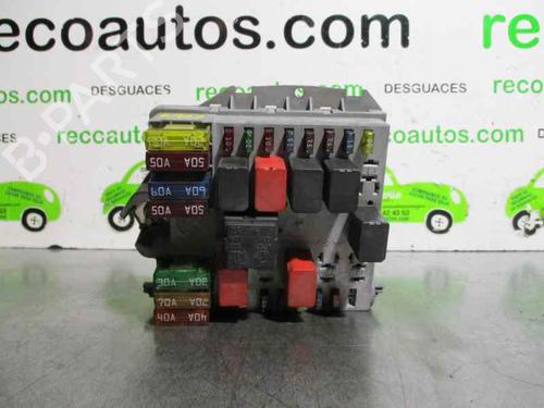 Boîte à Fusibles FIAT PUNTO (188_) 1.2 60 (188.030, .050, .130, .150, .230, .250) (60 hp) 2078196