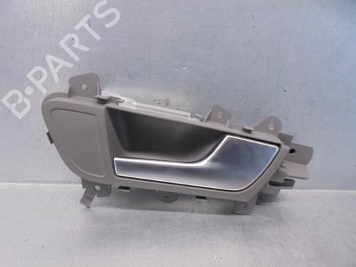 Used Rear right interior door handle AUDI A4 B8 (8K2) 2.0 TDI 16V (140 hp) 15983496