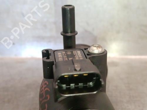 Mass air flow sensor FORD FOCUS III Turnier 1.0 EcoBoost | BP25381760M95 