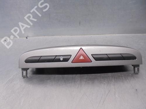 Used Warning switch PEUGEOT 308 I (4A_, 4C_) 1.6 16V (120 hp) 16325362