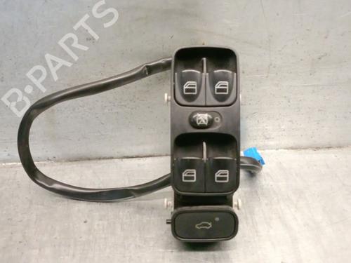 Used Left front window switch MERCEDES-BENZ CLK (C209) [2002-2010]  26323521