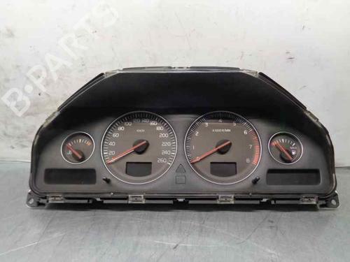 Used Instrument cluster VOLVO S60 I (384) 2.4 (170 hp) 7122914