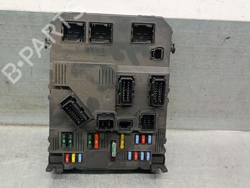 Sikringsdose CITROËN BERLINGO / BERLINGO FIRST MPV (MF_, GJK_, GFK_) 1.6 HDI 75 (MF9HW, GJ9HWC, GF9HWC, GN9HWC) (75 hp) 30547108