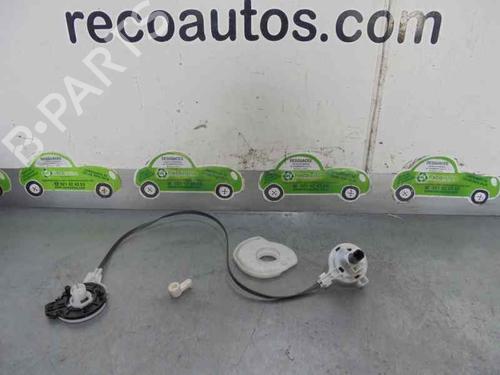 Used Heater blower motor TOYOTA YARIS (_P9_) 1.0 VVT-i (KSP90_, KSP90R) (69 hp) 2332228