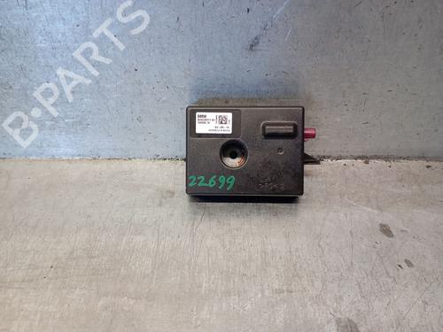 Used Antenna/Base BMW 3 Touring (F31) 330 d xDrive (258 hp) 26124301