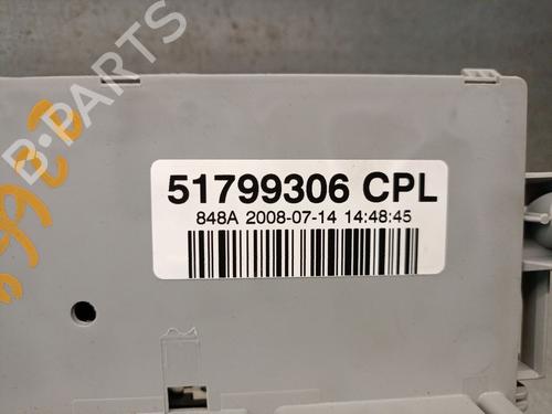 Fuse box LANCIA MUSA (350_) 1.4 (350.AXF1A) | BP25847448E1 