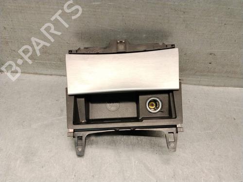 Middenconsole Middenconsole MERCEDES-BENZ C-CLASS T-Model (S204) C 200 CDI (204.201) (136 hp) 36359330 36359330
