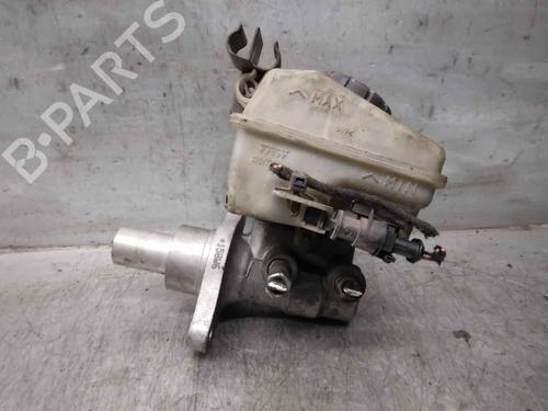 Used Brake master cylinder OPEL ZAFIRA / ZAFIRA FAMILY B (A05) 1.9 CDTI (M75) (120 hp) 16978300